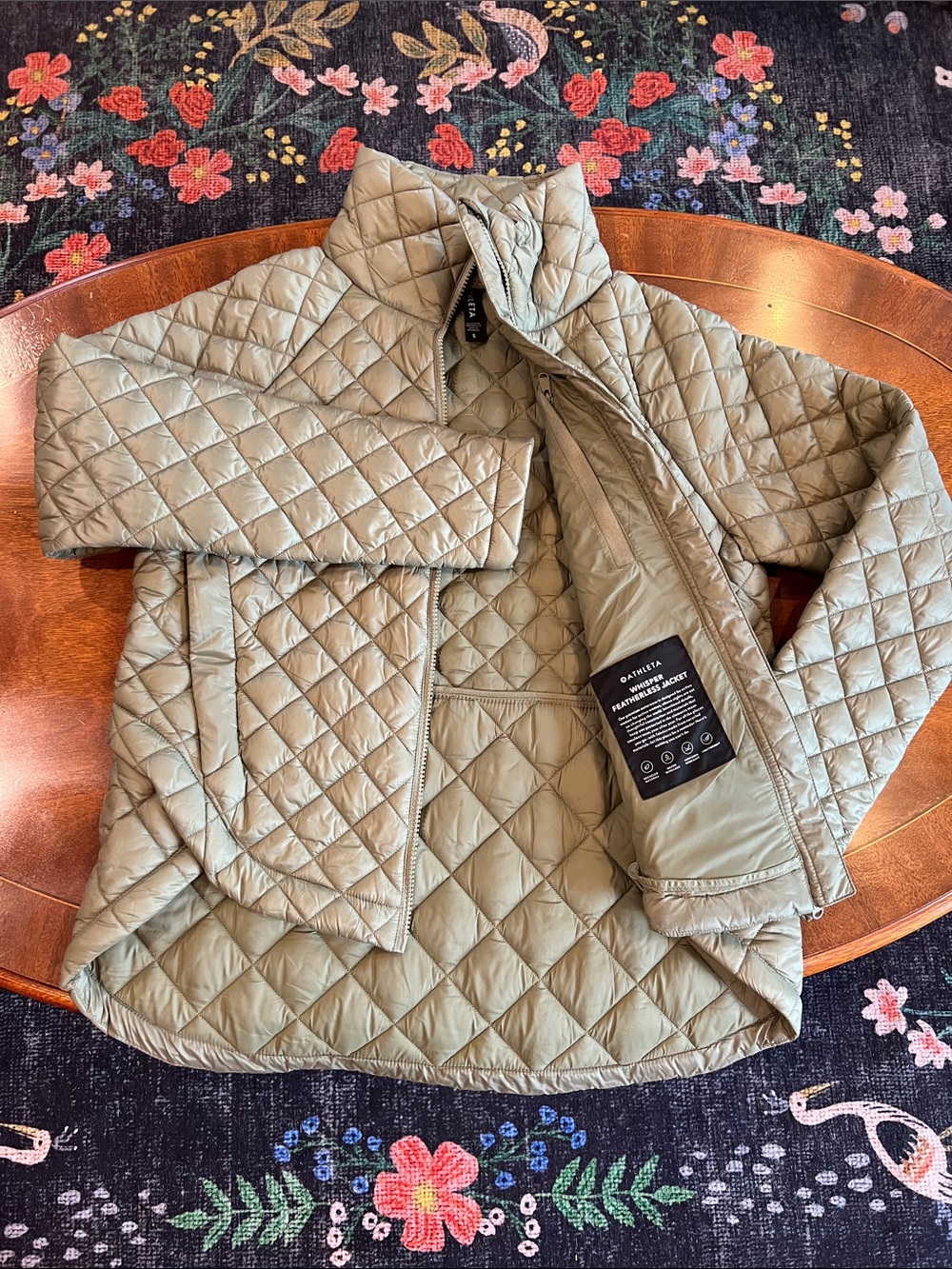 NWOT Athleta Whisper Featherless Jacket in Light Olive Green